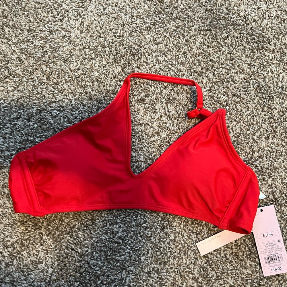 Red bikini one shoulder top size small women’s (4-6) brand new with tags.